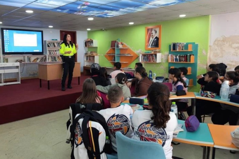 Trafik eğitimleri verilmiştir…