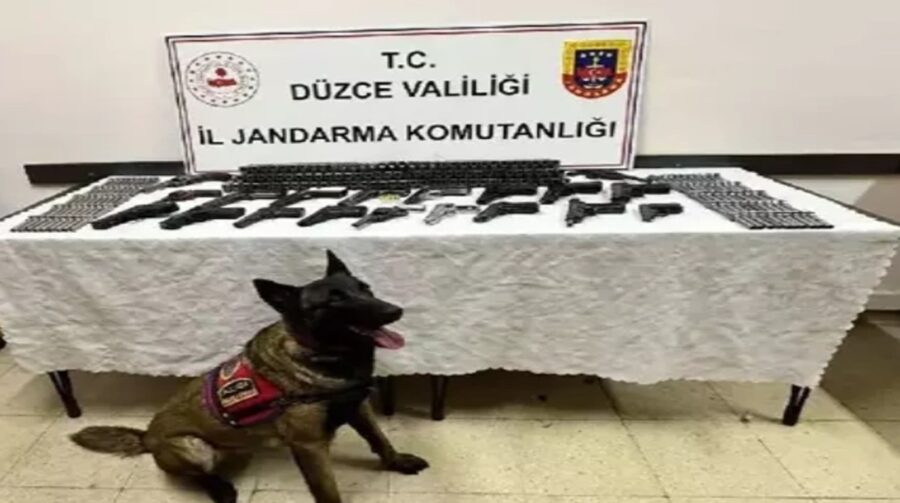 Kaçak silah üretirken yakalandılar…