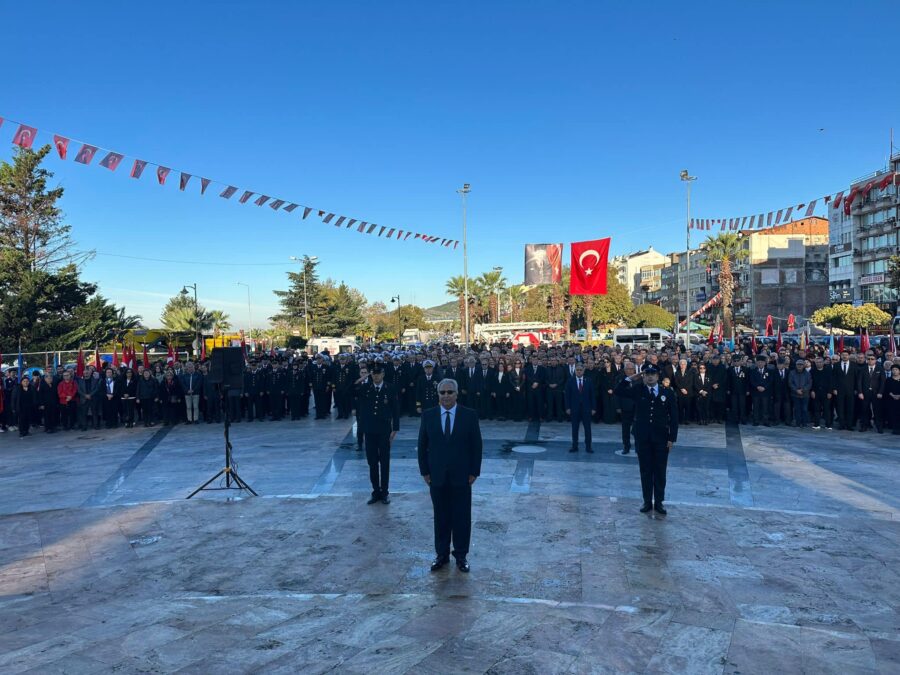 Göndere Türk Bayrağı çekildi…