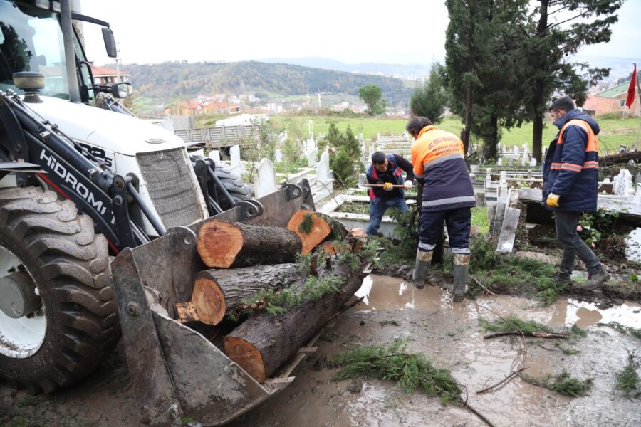 Afetin izleri siliniyor…