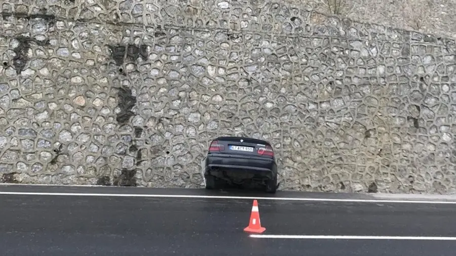 Duvara çarparak durabildi…