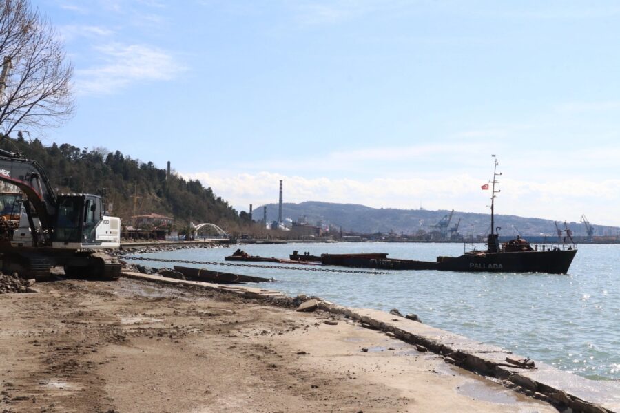 Arama kurtarma çalışmalarına devam ediliyor…