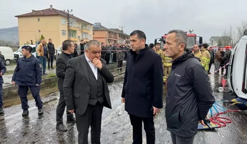 İki işçi servisi çarpıştı, çok sayıda yaralı var…