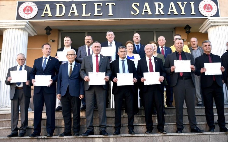 Nuri Tekin mazbatasını aldı…