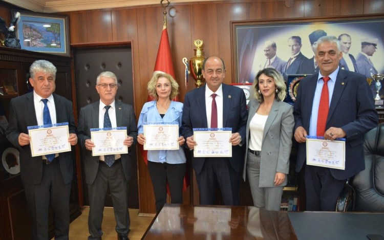 Mekanın sahibi mazbatasını aldı…