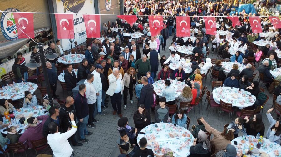 Ereğli halkıyla olmanın mutluluğunu yaşıyorum…