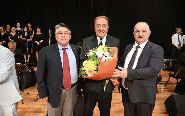 Dinleyicilerin büyük beğenisini kazandı…