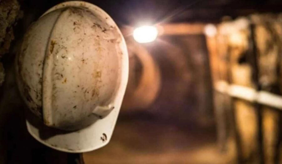 Göçük altında kalarak hayatını kaybetti…