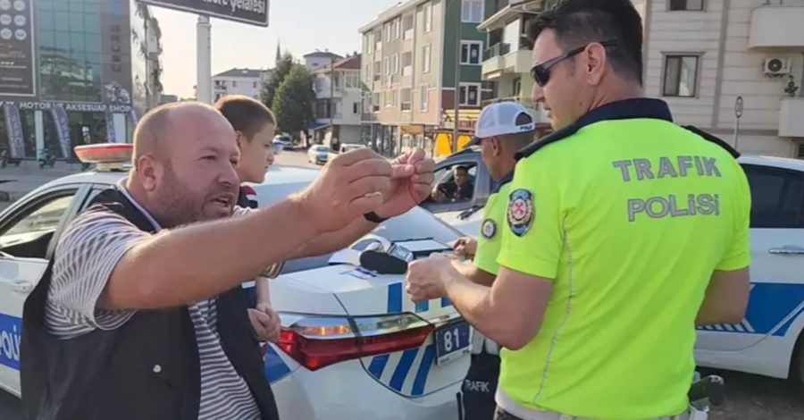 Ceza yememek için polislere kafa tuttu…