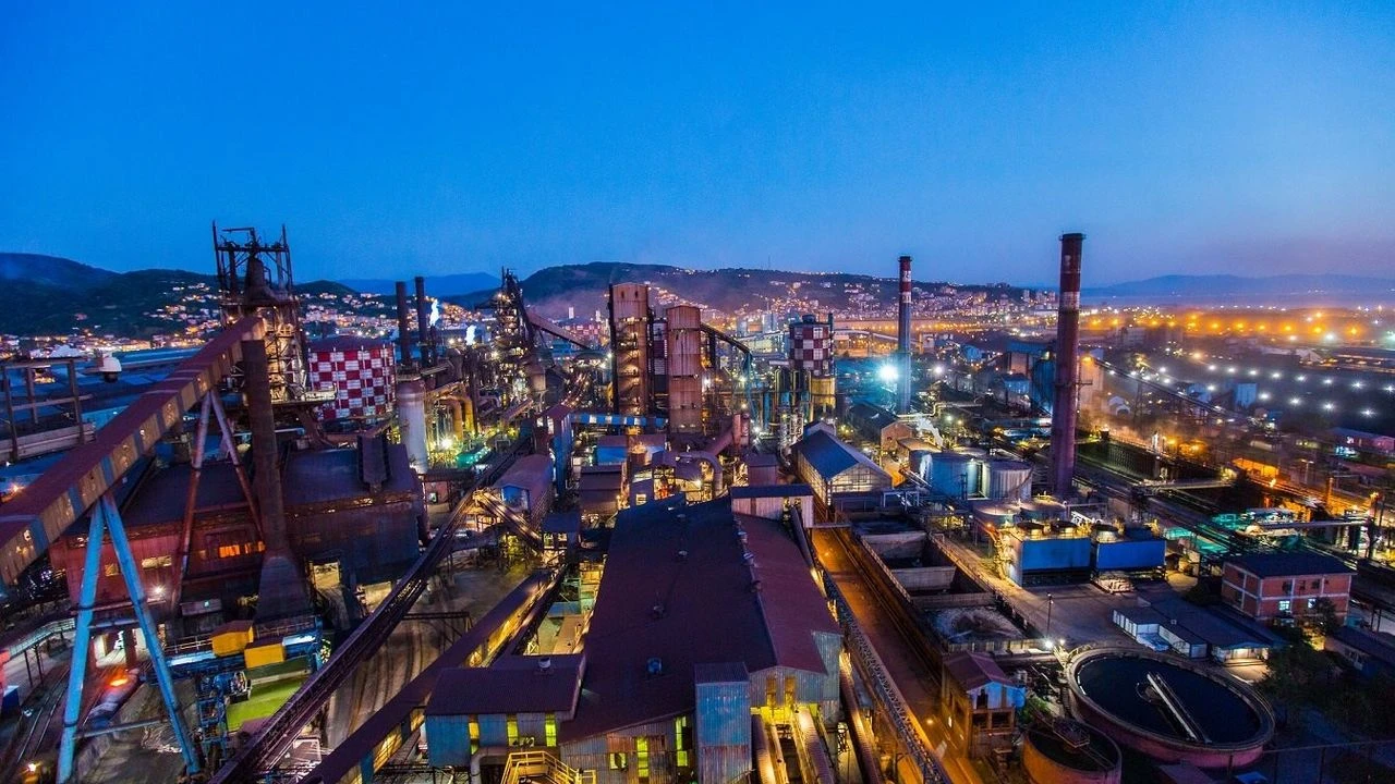 Erdemir’de kaza, 15 yaralı var…