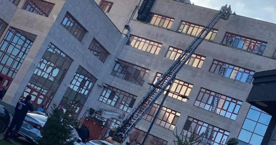 Hastanede yangın büyümeden söndürüldü…