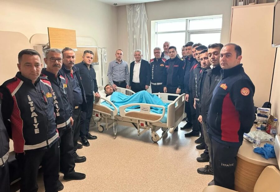 Yaralanan itfaiyeci ameliyata alındı…