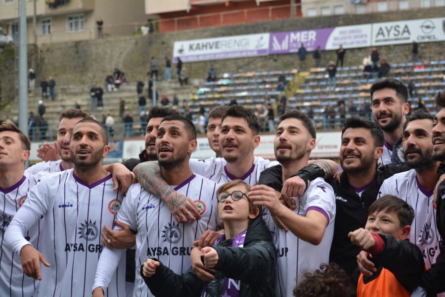 Aç kapıyı 3. lig biz geldik…