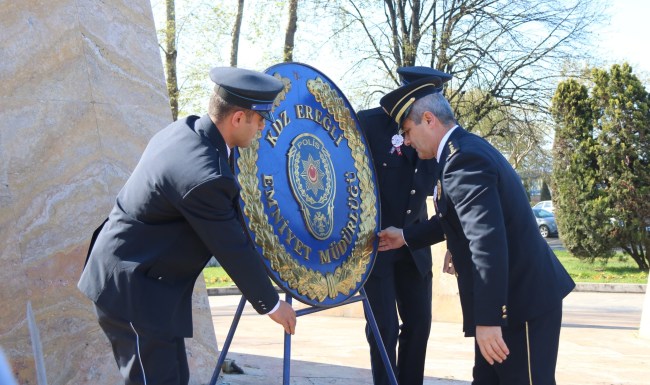 Ünlü: “Vatanını en çok seven görevini en iyi yapandır”