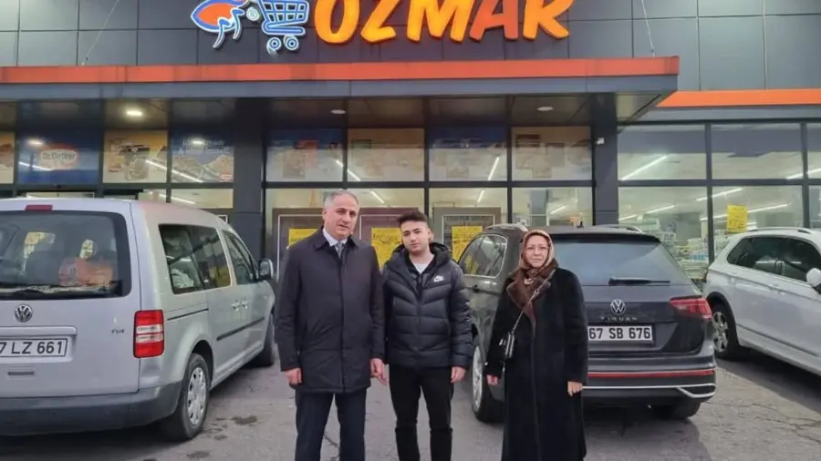 Saffet Bozkurt Özmar’da…