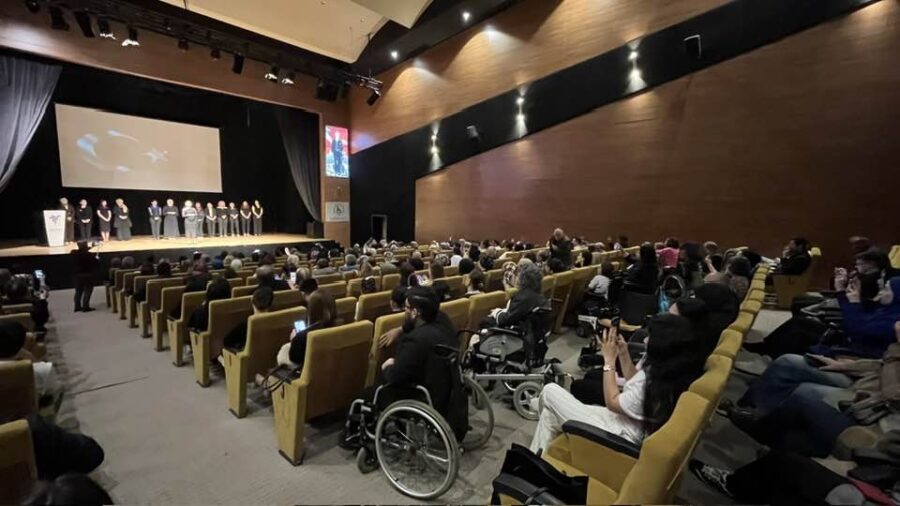 Engelleri aşarak farkındalığımızı geliştiriyoruz…