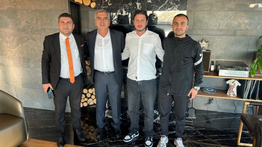 Kulübün Onursal Başkanı oldu…