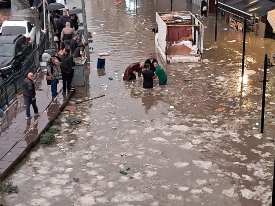 İlçe merkezi adeta felç oldu…