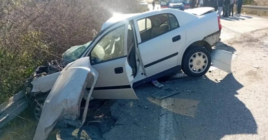 Kamyonla kafa kafaya çarpıştı…