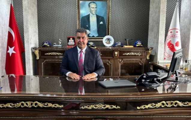 Kaymakam Yılmaz İyi Yıllar Diler…