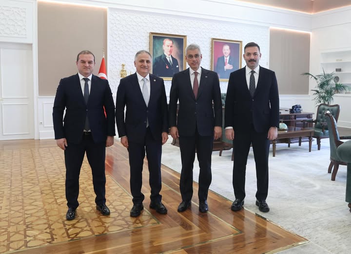 Sağlık Bakanı’nı ziyaret ettiler…