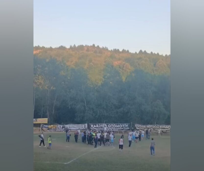 Futbol turnuvası karıştı…