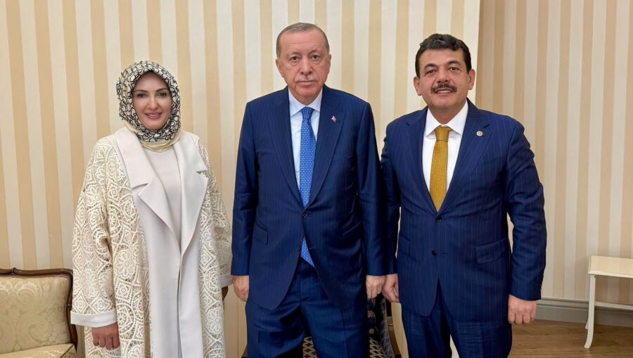 Evlenecek çiftlere iyi dileklerini iletti